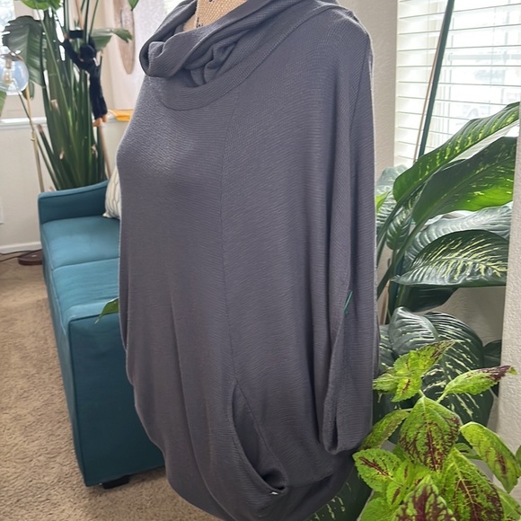 NWOT Victoria Secret - Picture 3 of 12